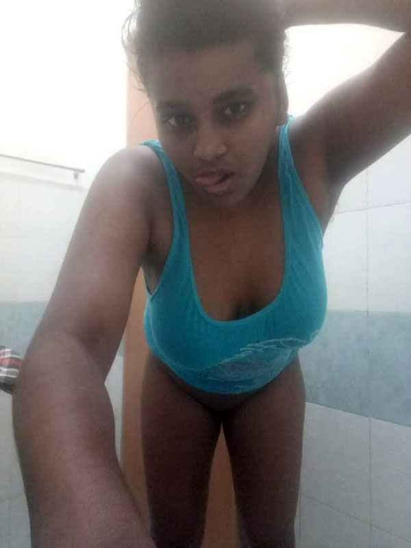 Indian Big Booby Dusky Tamil GF Nude Pics
