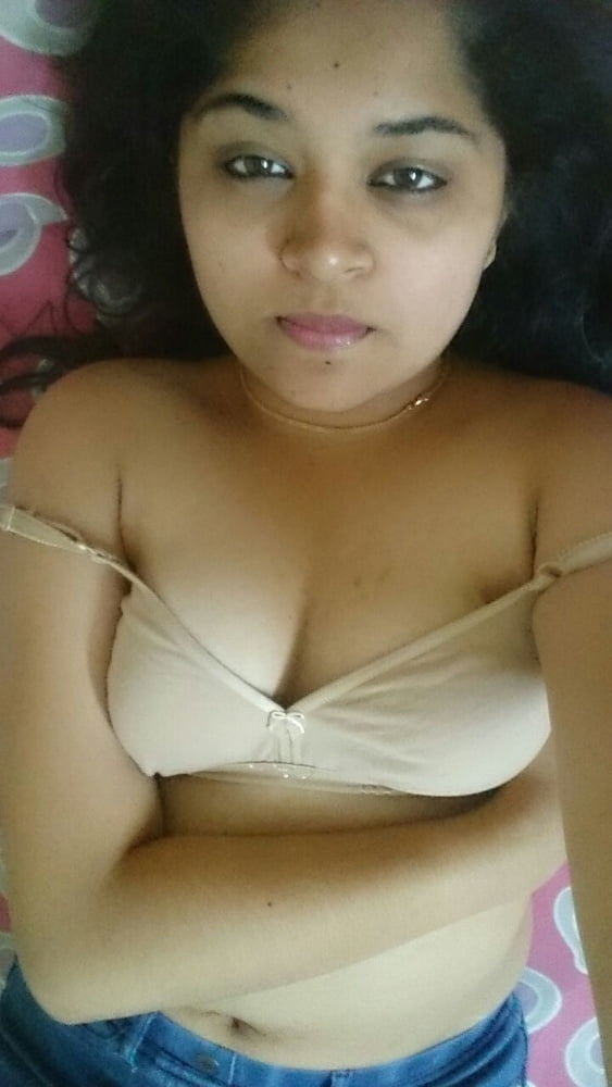 Sexy Indian girl nudes