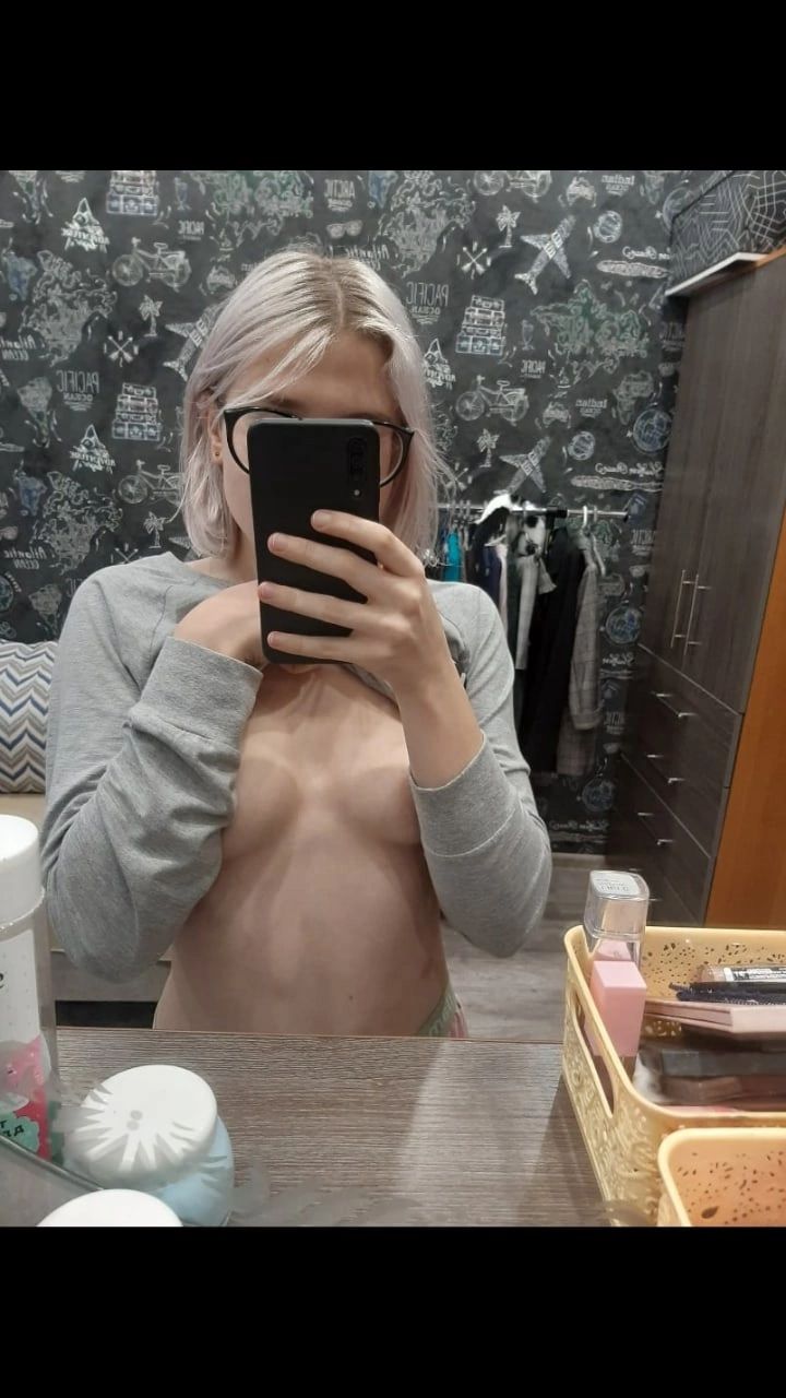 Teen Beautiful Babe - arsivizm gallery