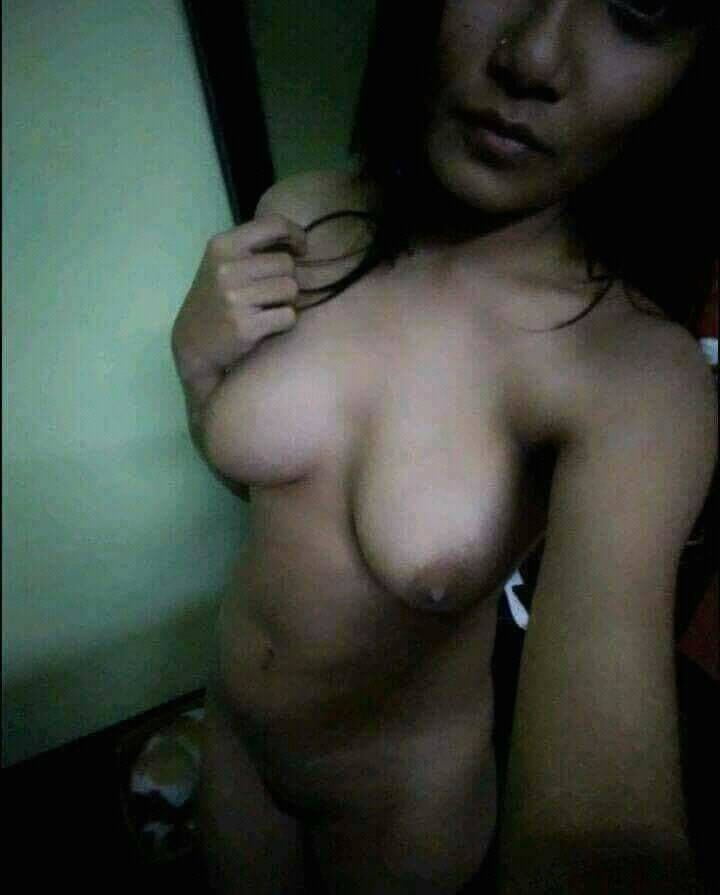 Indian College Girl Nudes