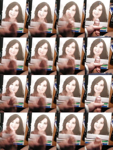 MILF Michaela the cumshot queen from her pinpandhost collect