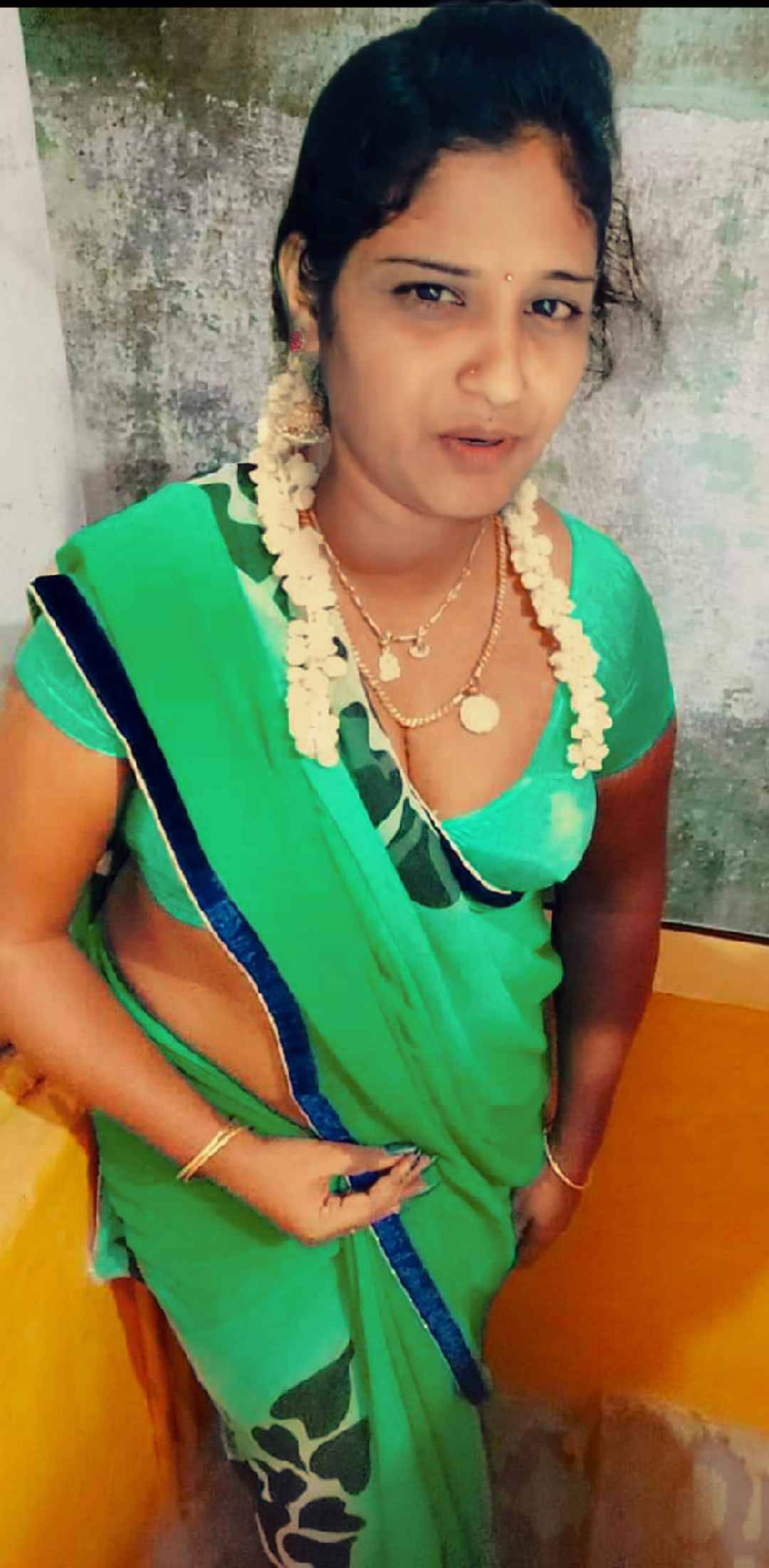 Indian aunty