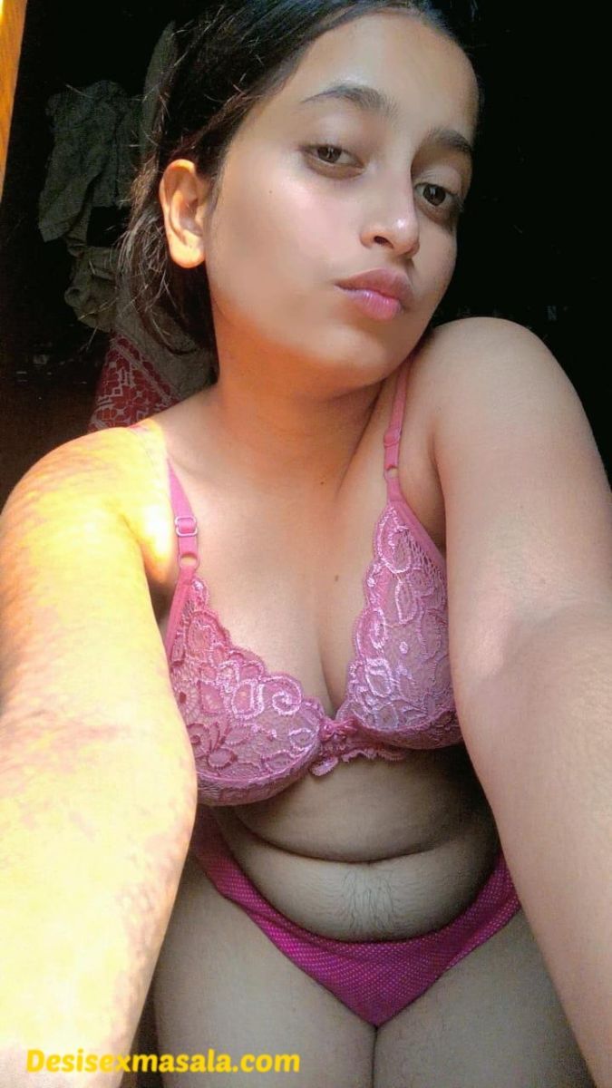 Bhabhi naked pic collection