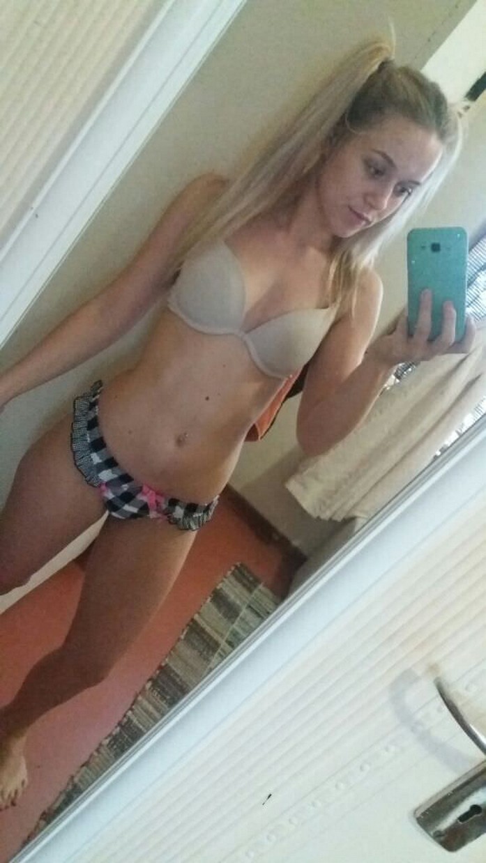 Naughty Amateurs 92
