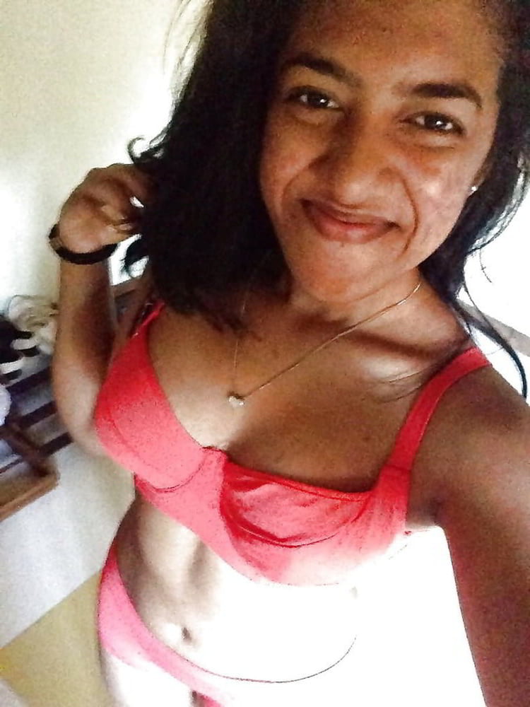 Hot Lankan Girl Nudes