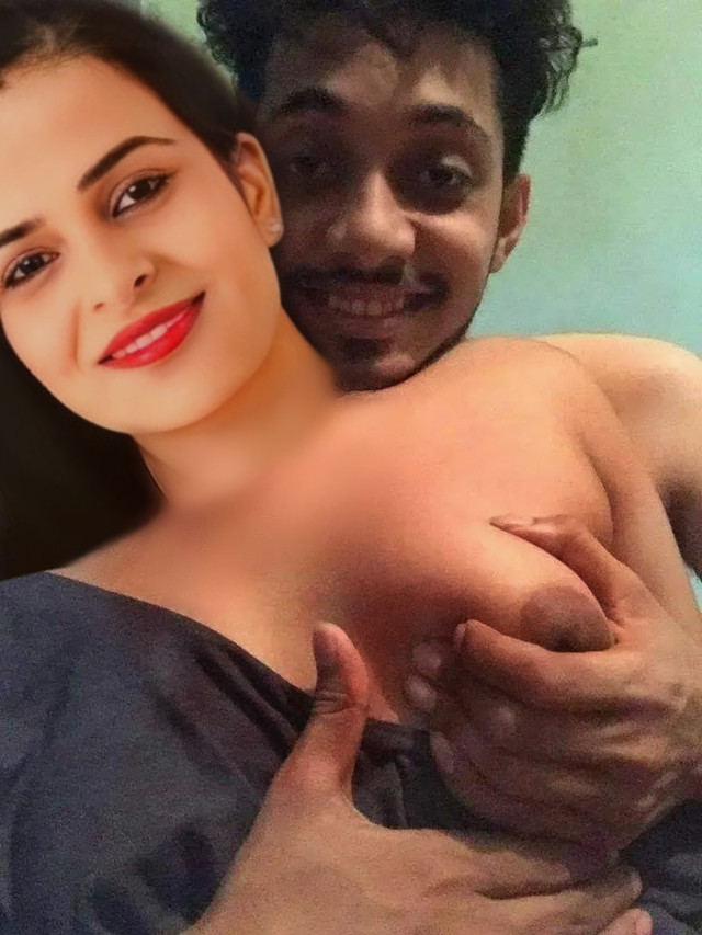 Slutty Hot Pakistani Aunty in Pyasiii Sex Fantasy