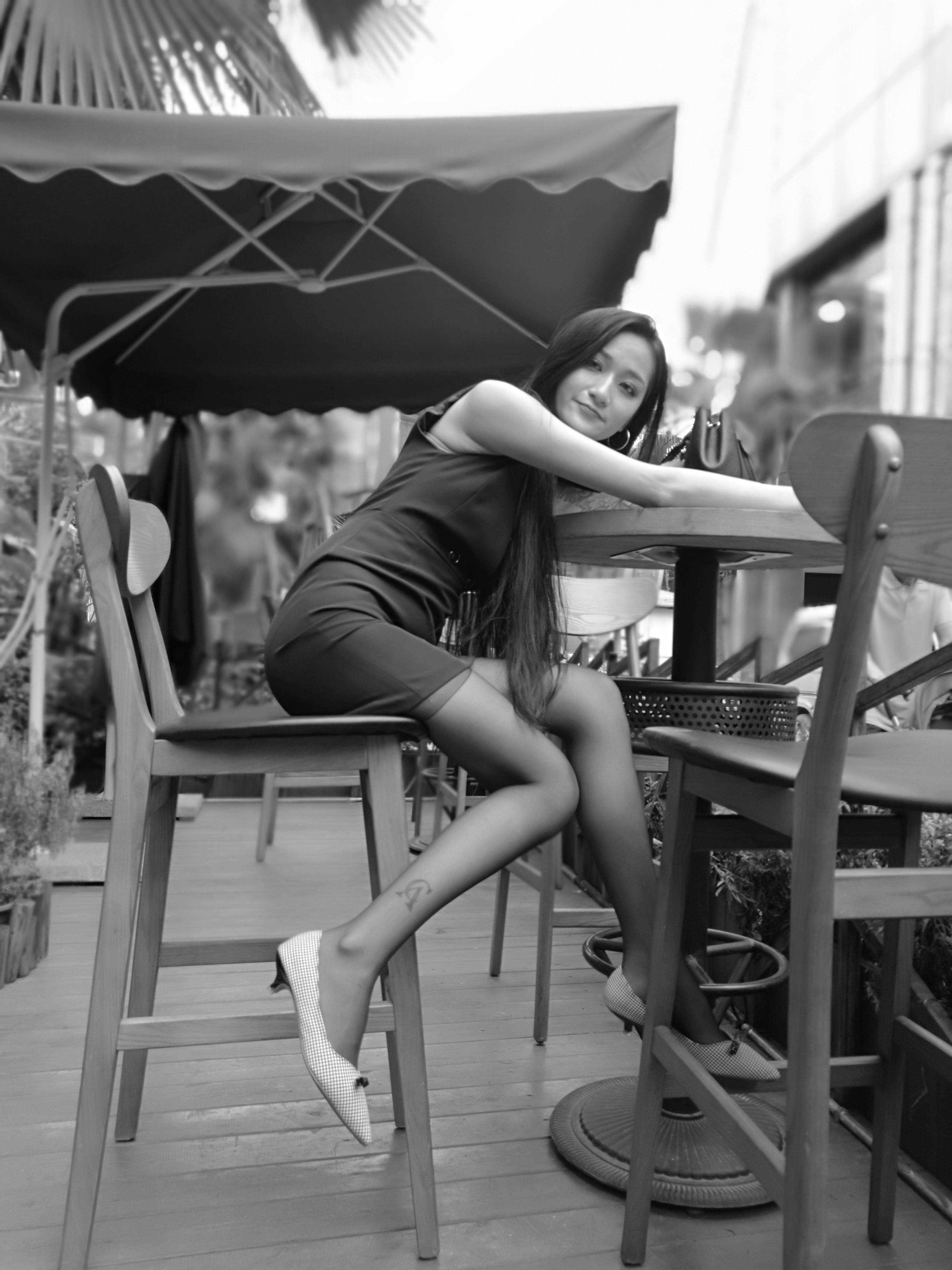 China Beauty Legs and feet 214