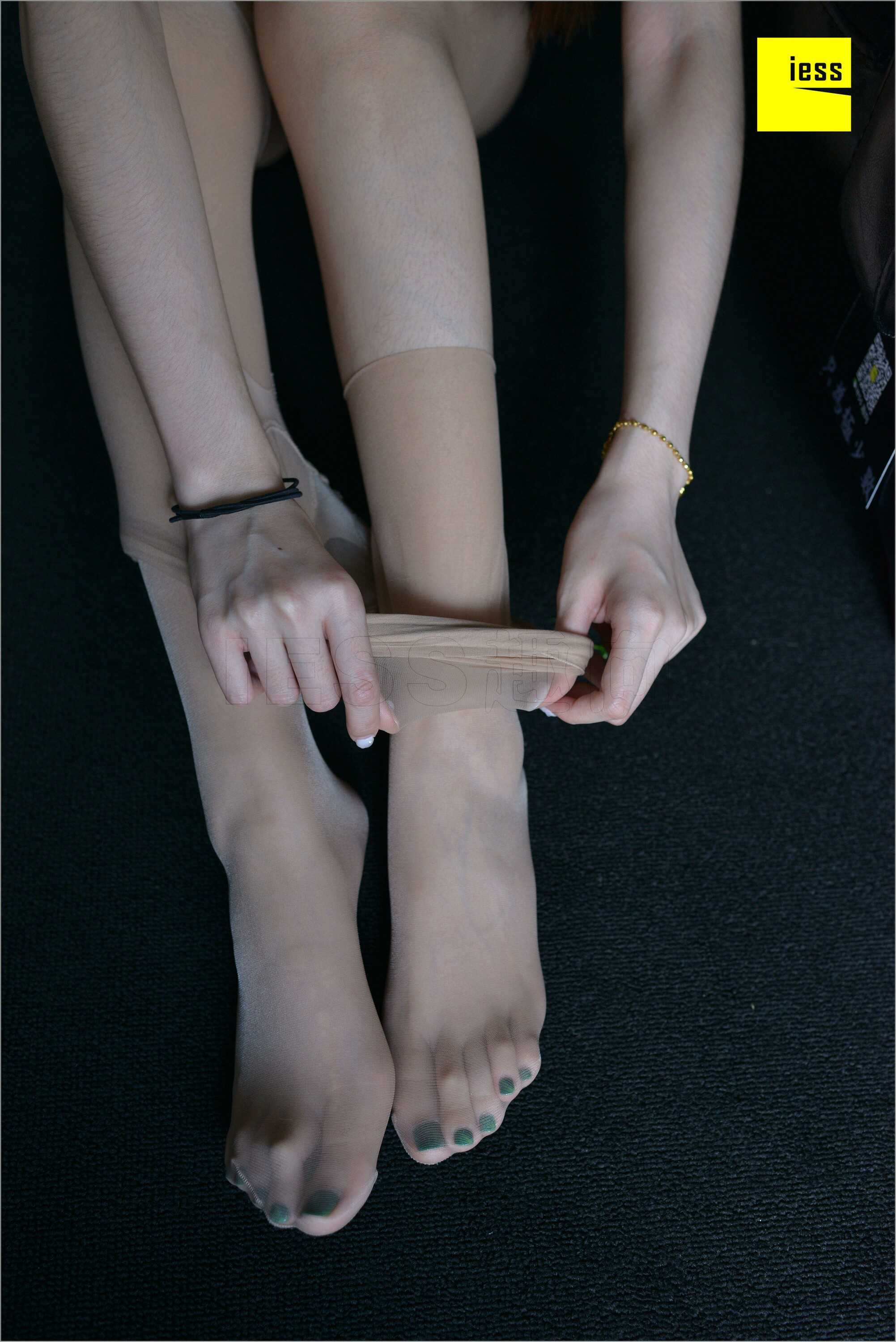 China Beauty Legs and feet 536