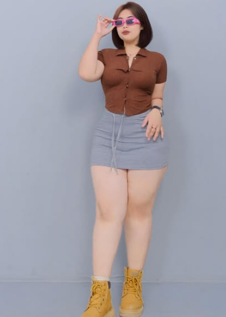 Back to Hot Girl