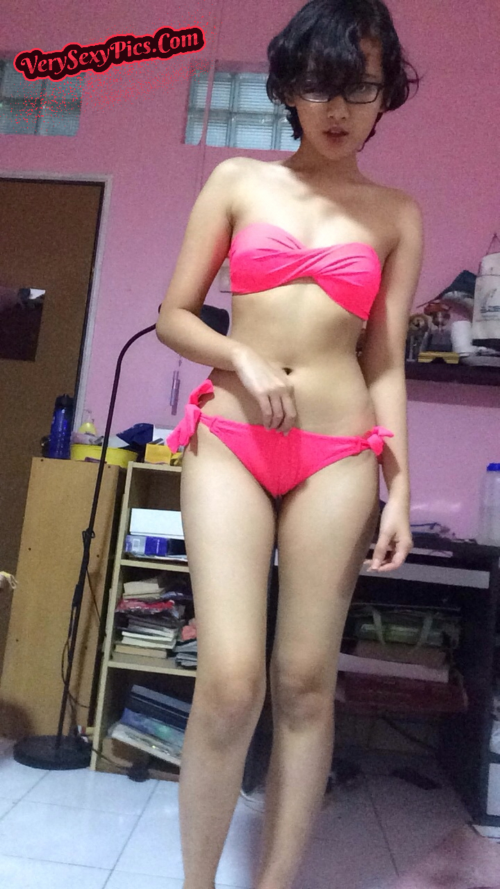 Nude amateur nerd petite Asian teen leaked nudes
