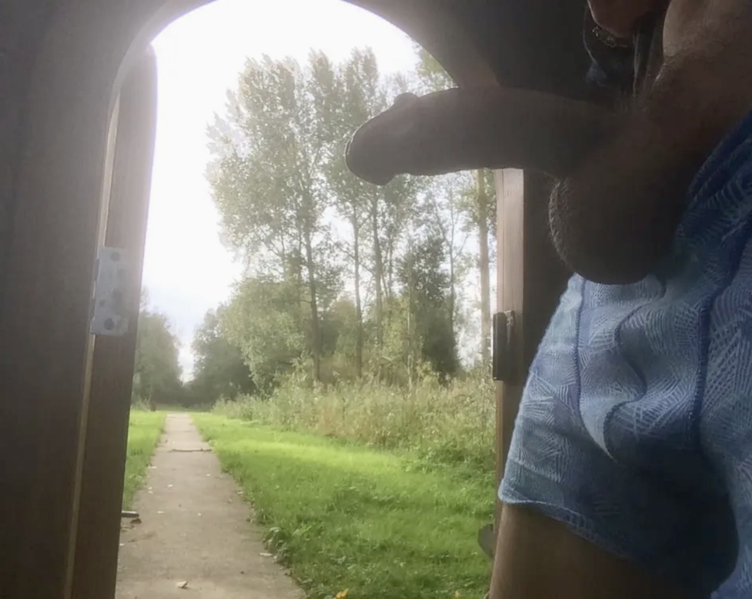 2018 My cock outdoors tried to get seen by somebody