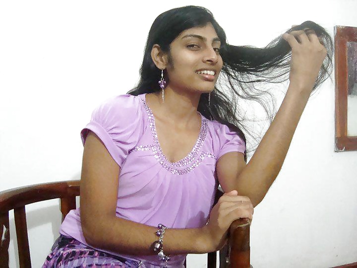 Srilankan COllege teen photos asda