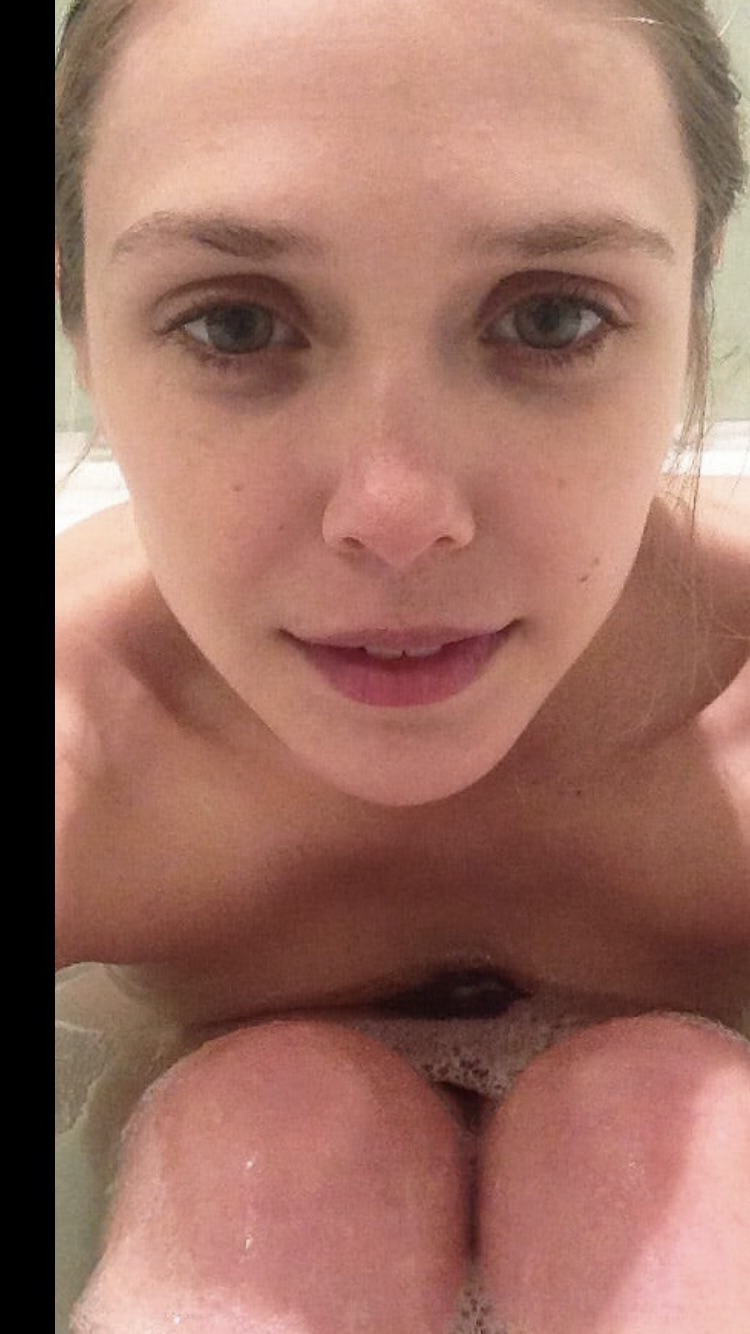 Elizabeth Olsen Nudes and hot pics