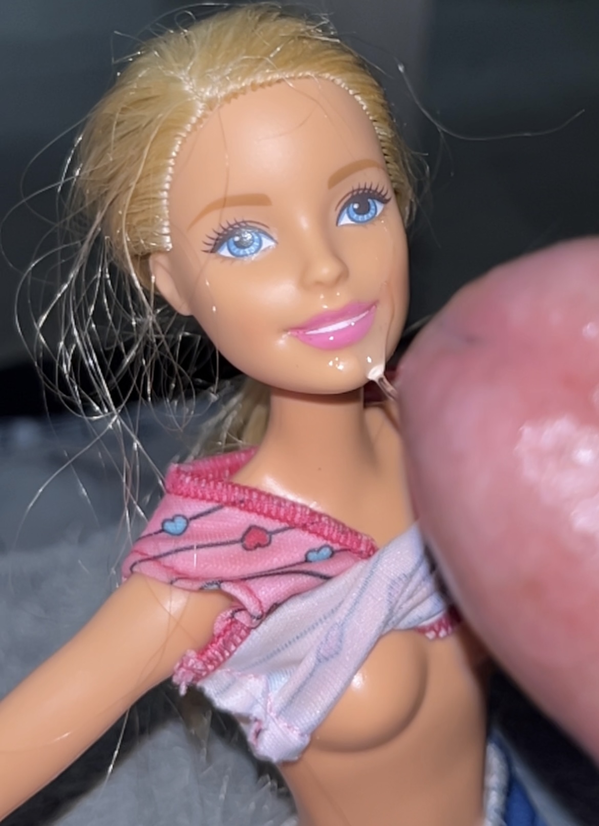 Secondhand store Barbie 3