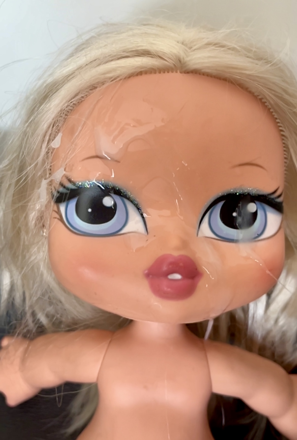 Smelly blonde second handstore doll fist asshole and facial