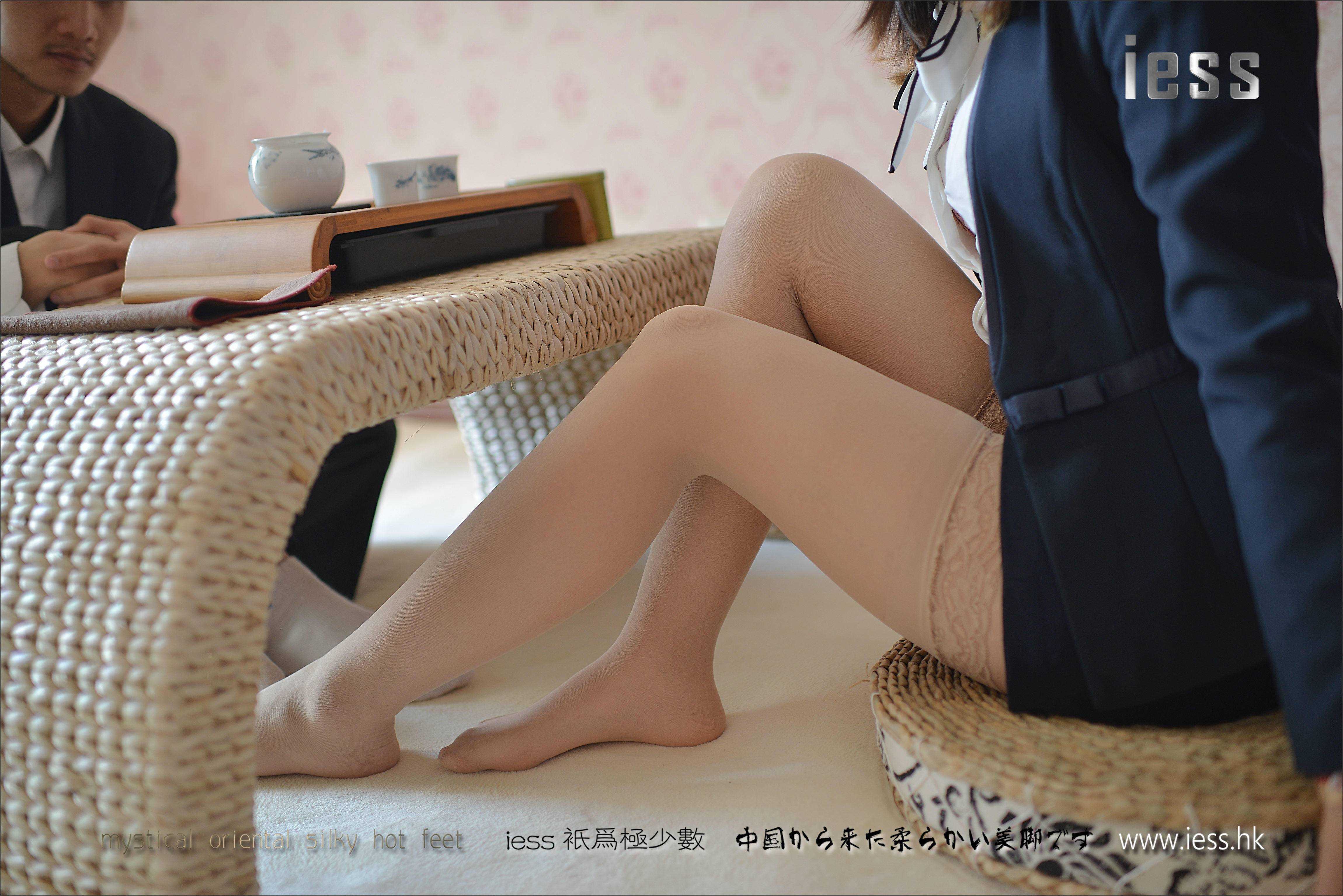 China Beauty Legs and feet 212