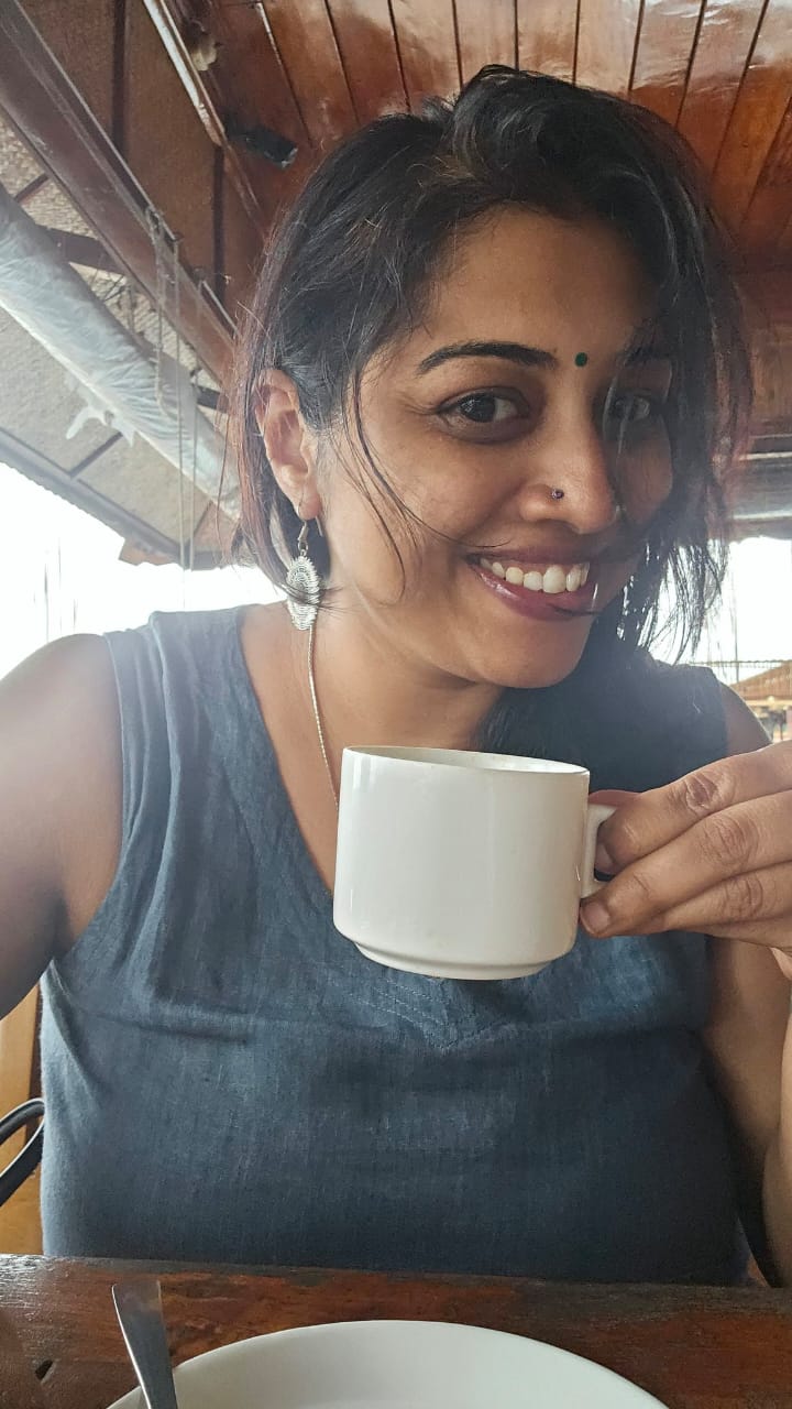 Sexy Indian Doctor Arathi bellery leaked pic's