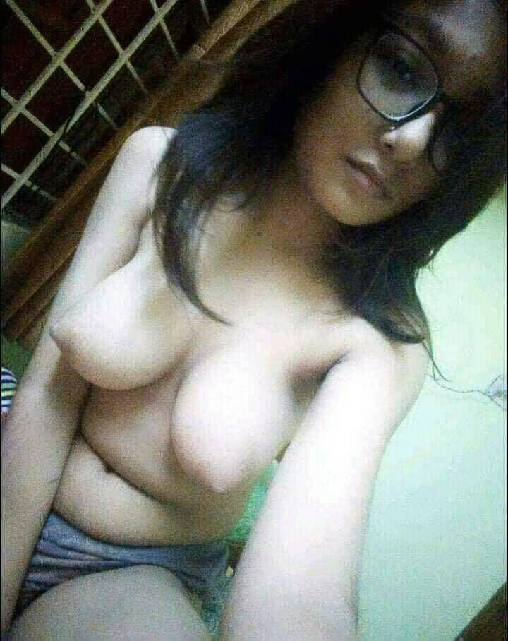 Indian College Girl Nudes