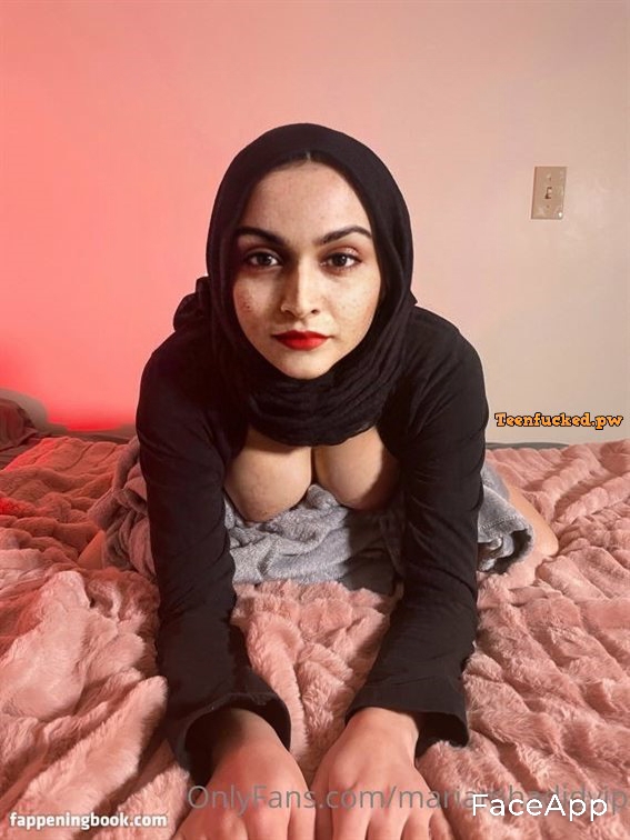 XGROOVY.com hijab big boobs
