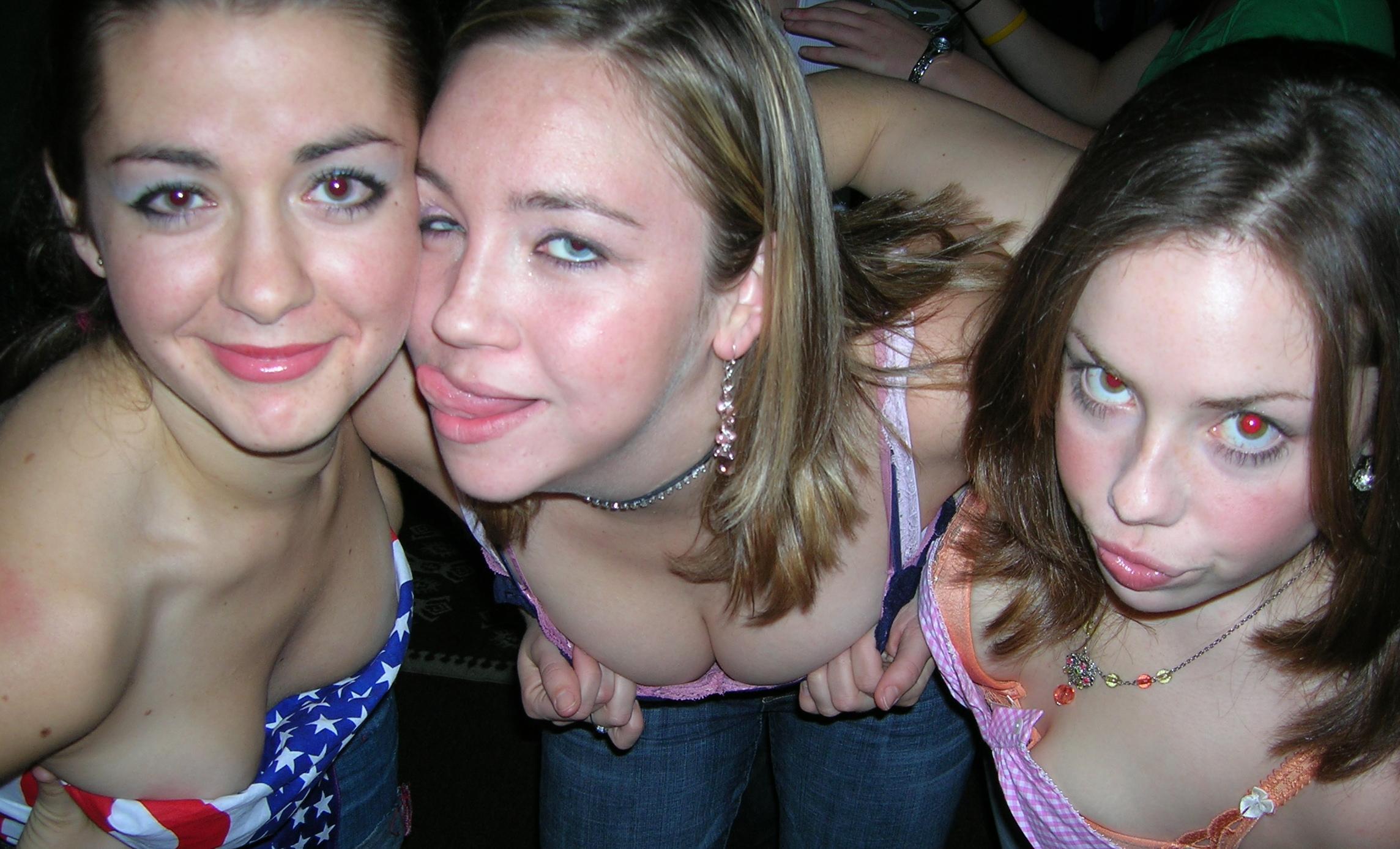 Epic Cleavage 1