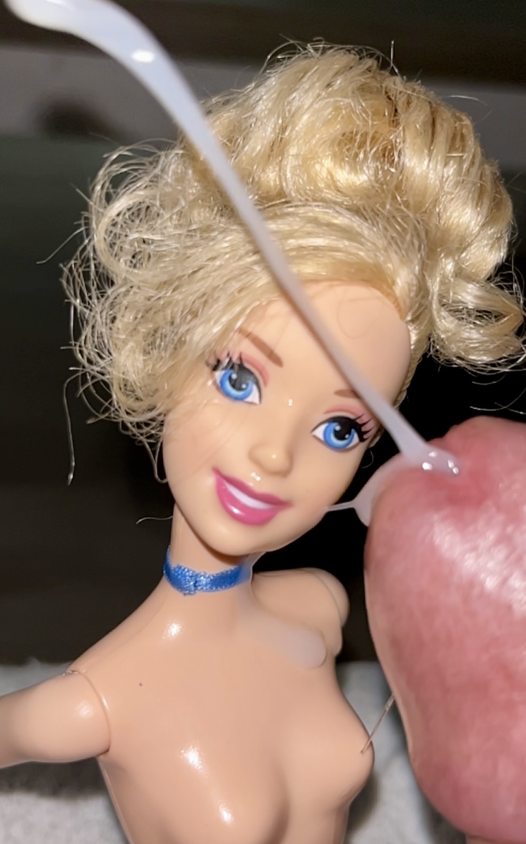 Naked secondhand store Barbie  precum and cumshot