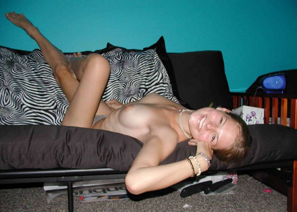 Naughty Amateurs 122