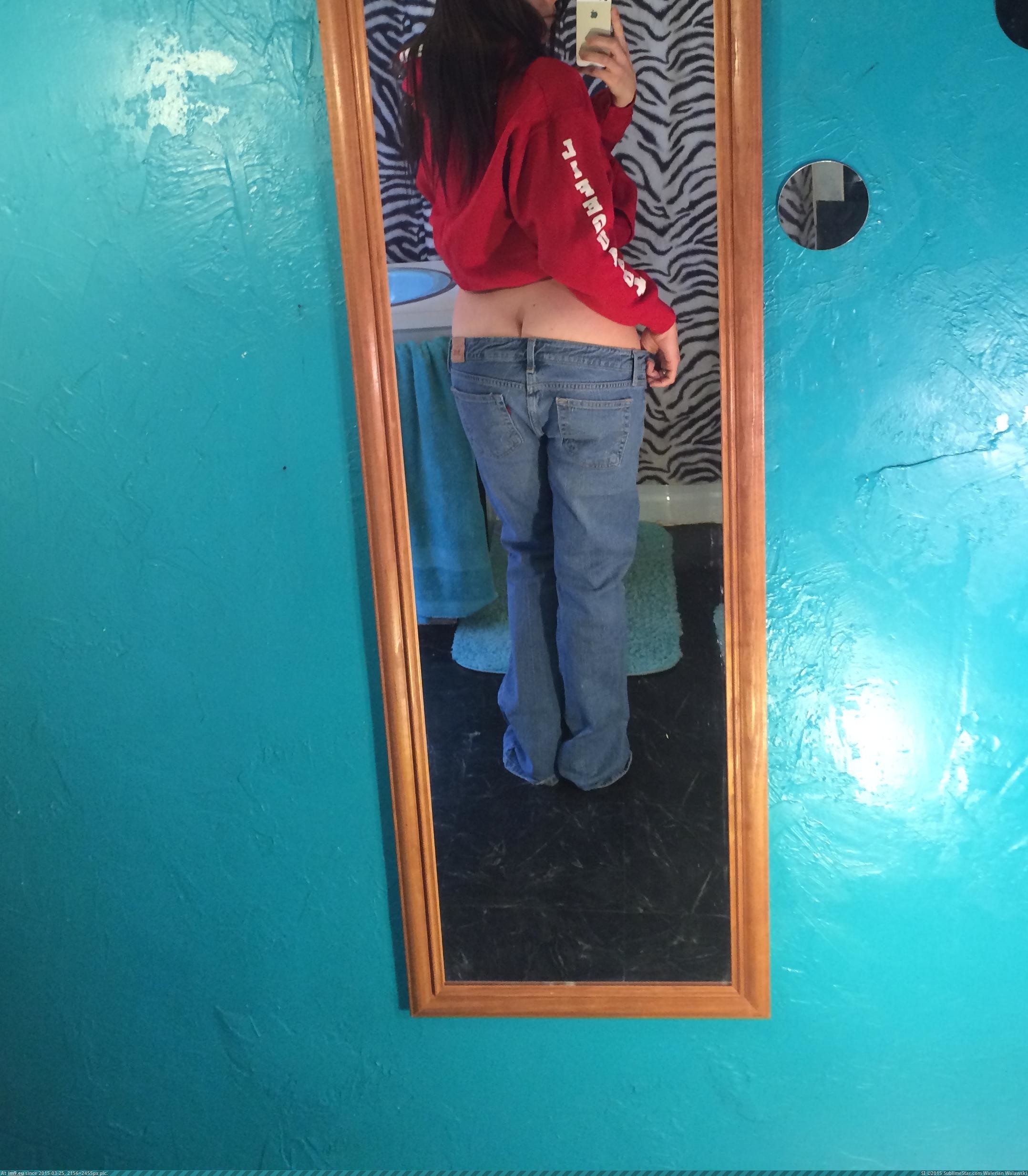 Malibu Red Hoodie Selfie Brunette