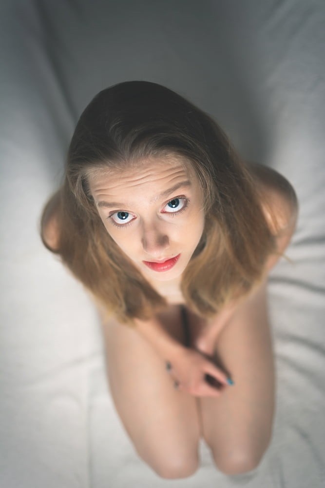Naughty Amateurs 95