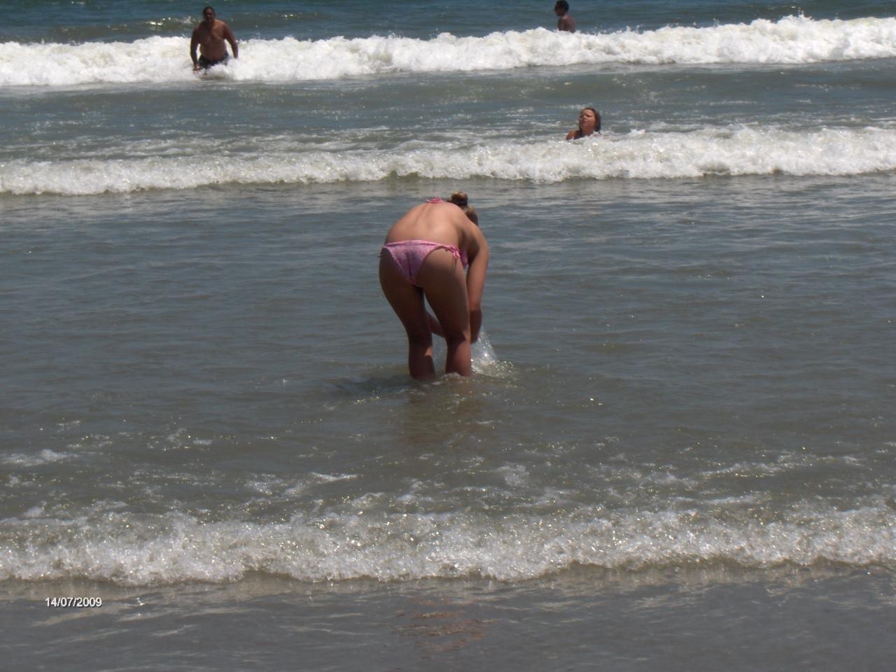 Bikini Beach Voyeur