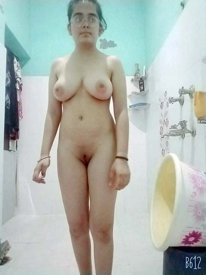 Indian teen girls nude pic