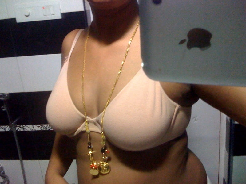 Horny South Indian Wife Pics
