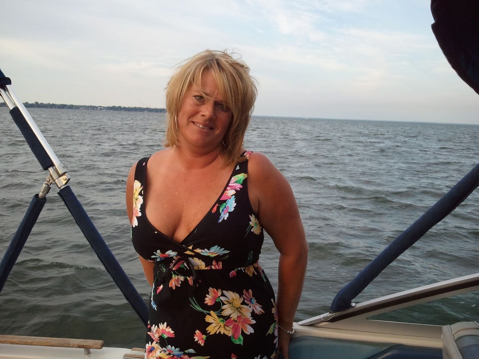 Dr Lori Benson