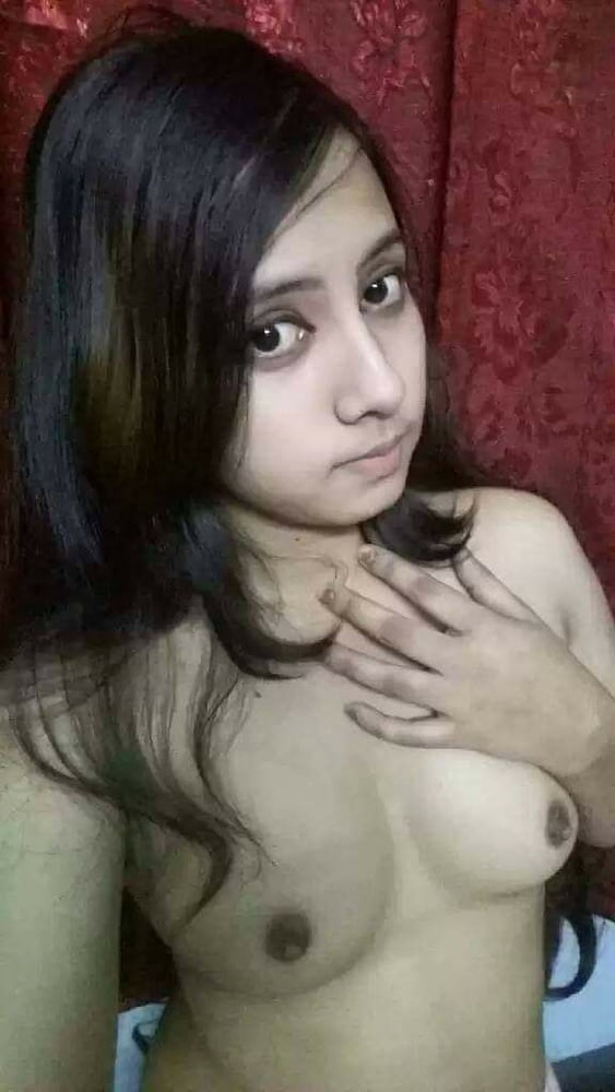 Bangladeshi Cute Girl Leaks Saima