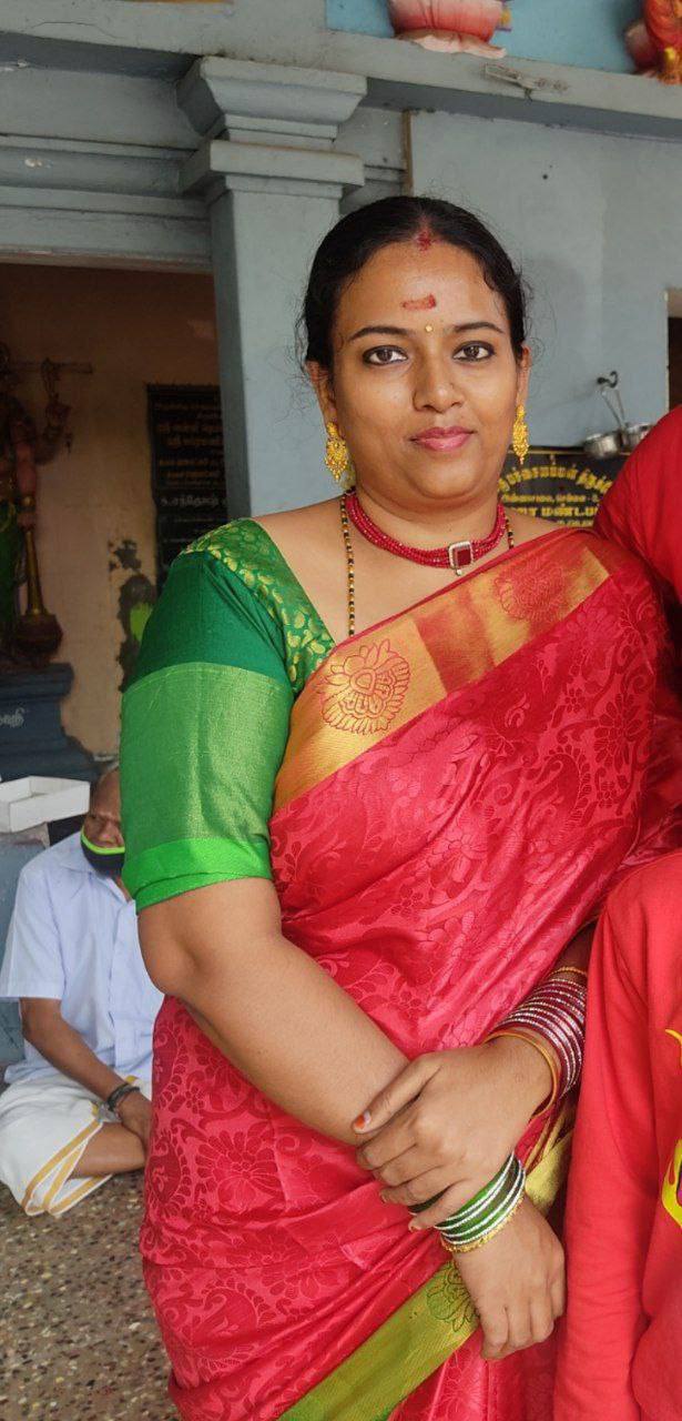 Indian Tamil aunty pic