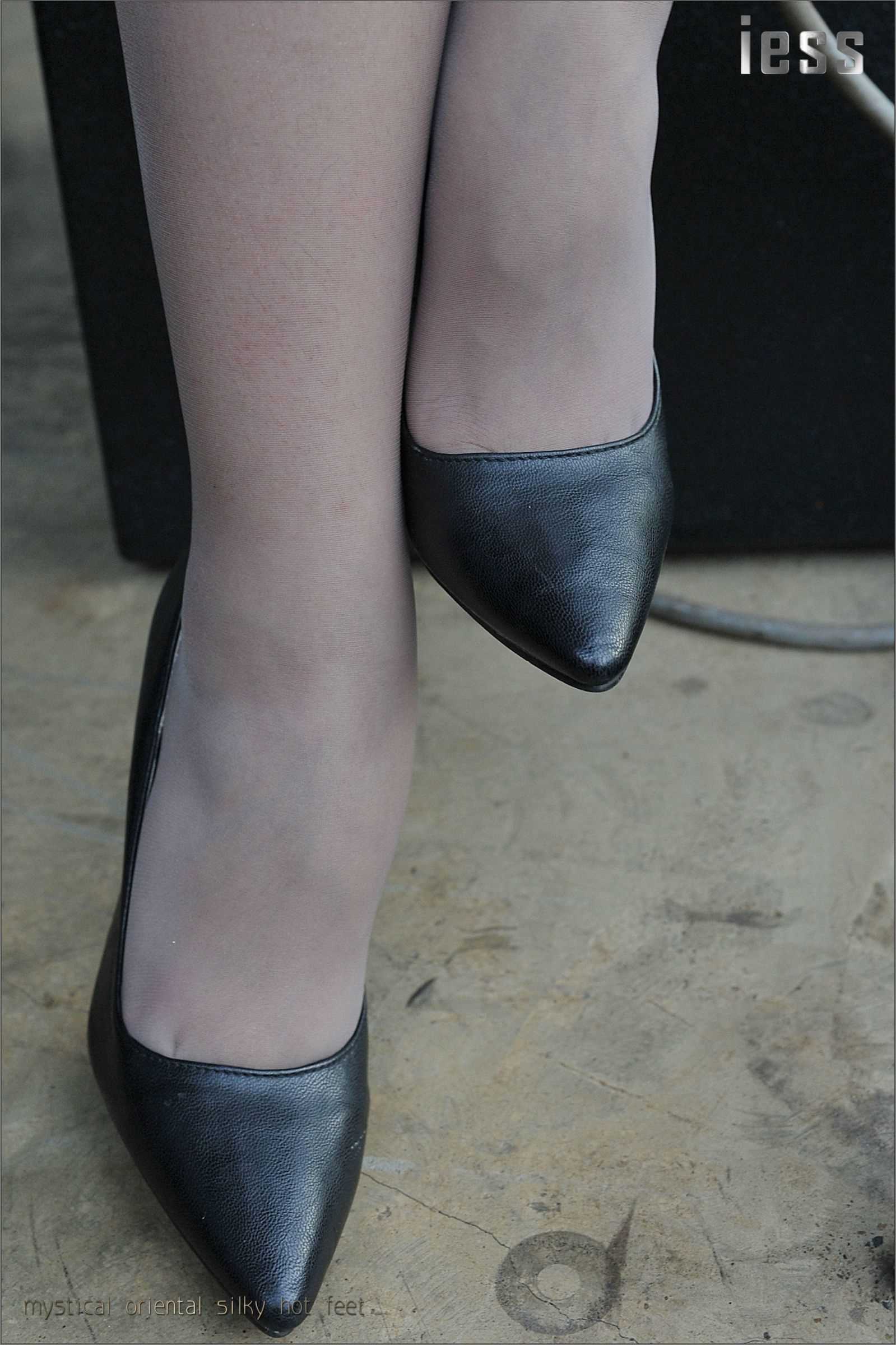 China Beauty Legs and feet 116