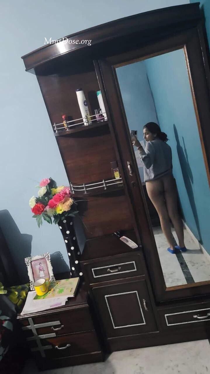 (CUTE) Indian NRI Big Boobs Leaked Pics