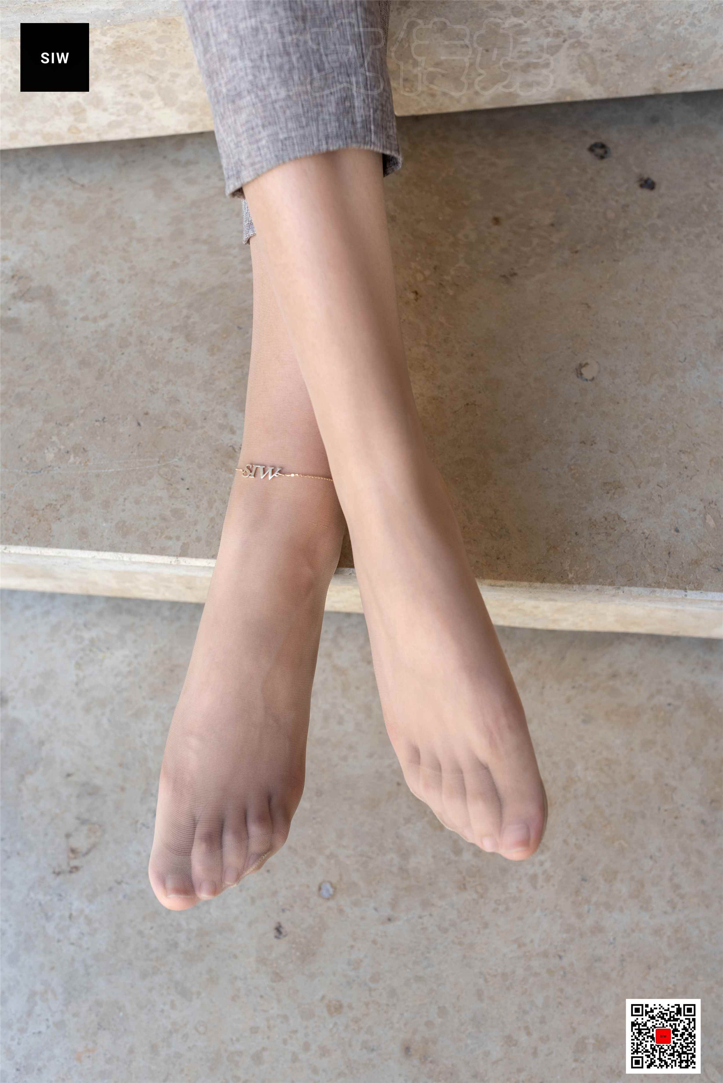 China Beauty Legs and feet 37