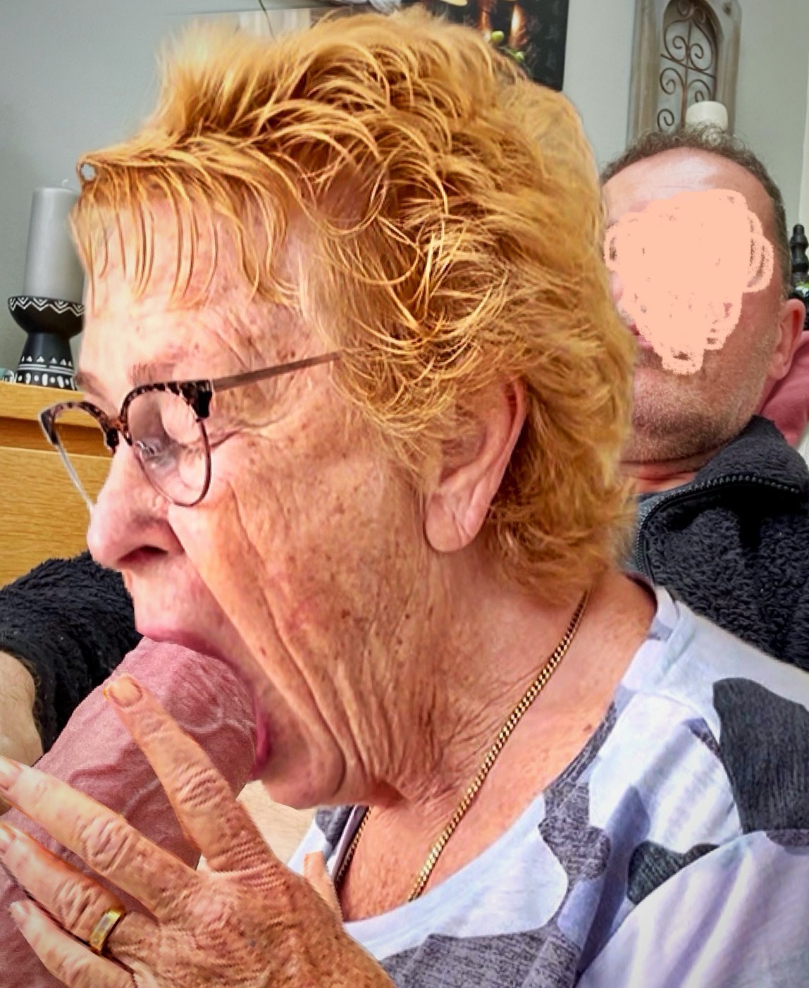 Cathy Slut Neighbour Granny Sucking off a Big Fat Cock