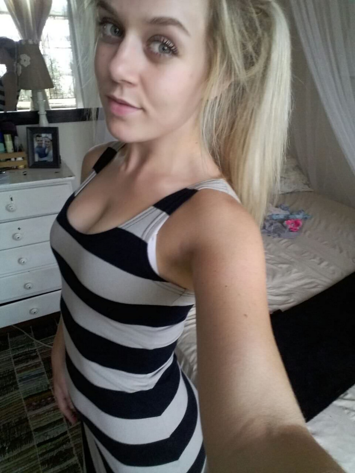 Naughty Amateurs 92