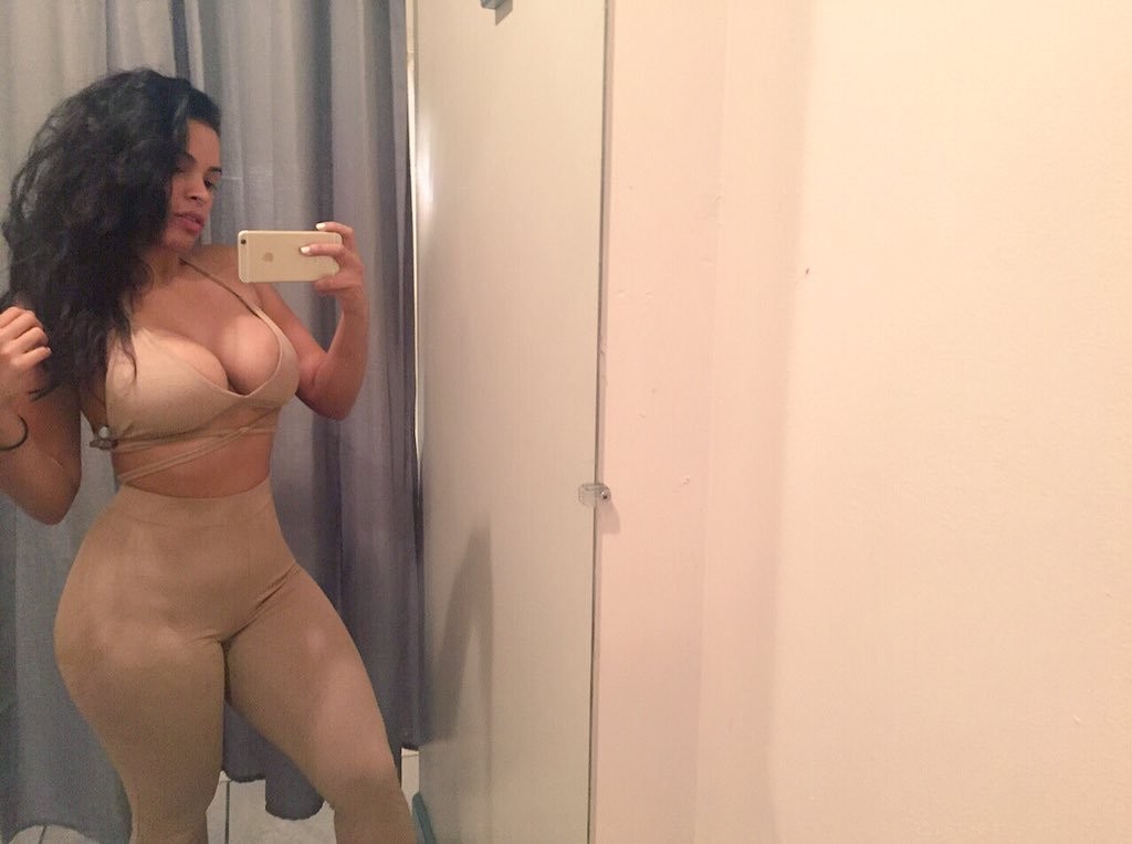 Selfie Big Tits Curvy than