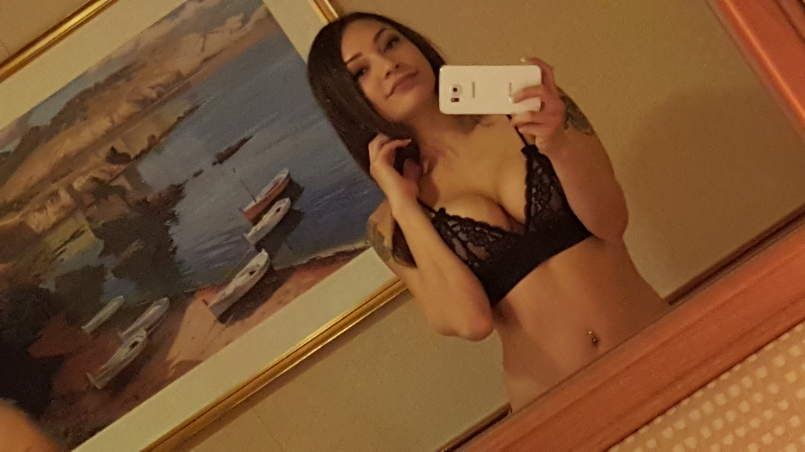 Selfie Tit Brunette Babe Wow