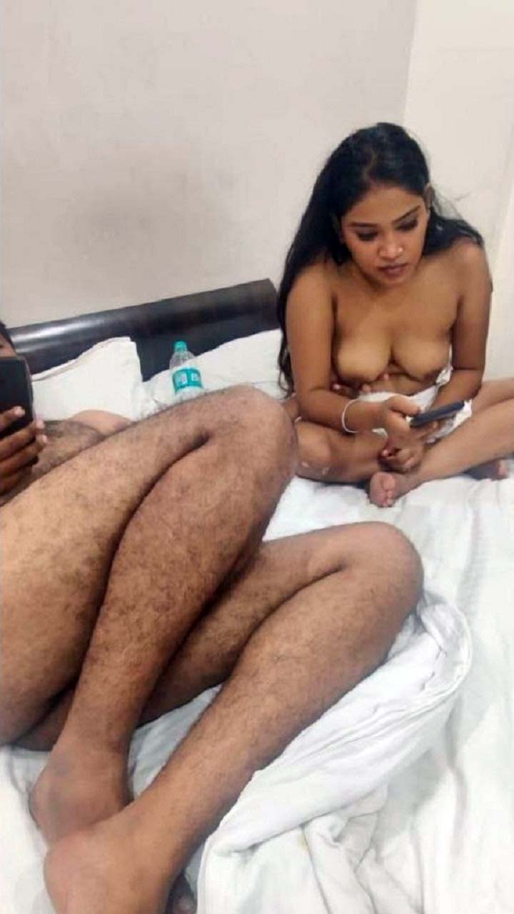 Tamil Horny GF Hostel Nude Capture Pics