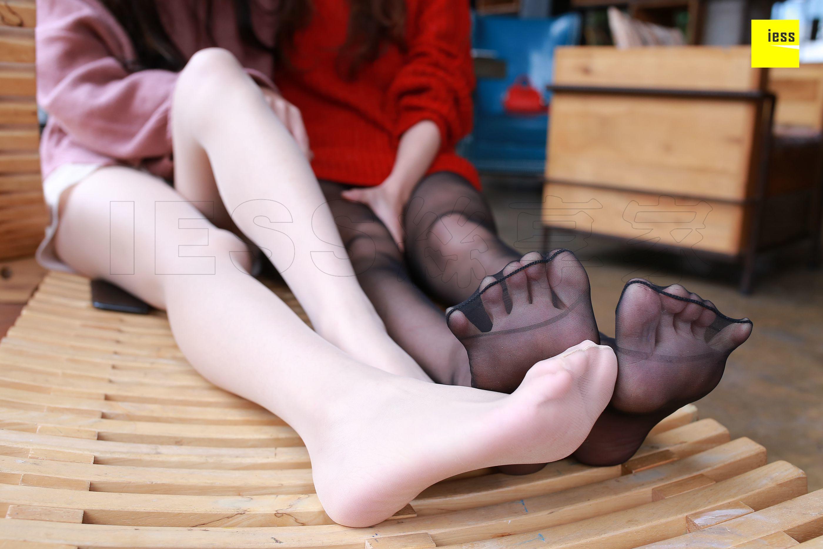 China Beauty Legs and feet 446-1