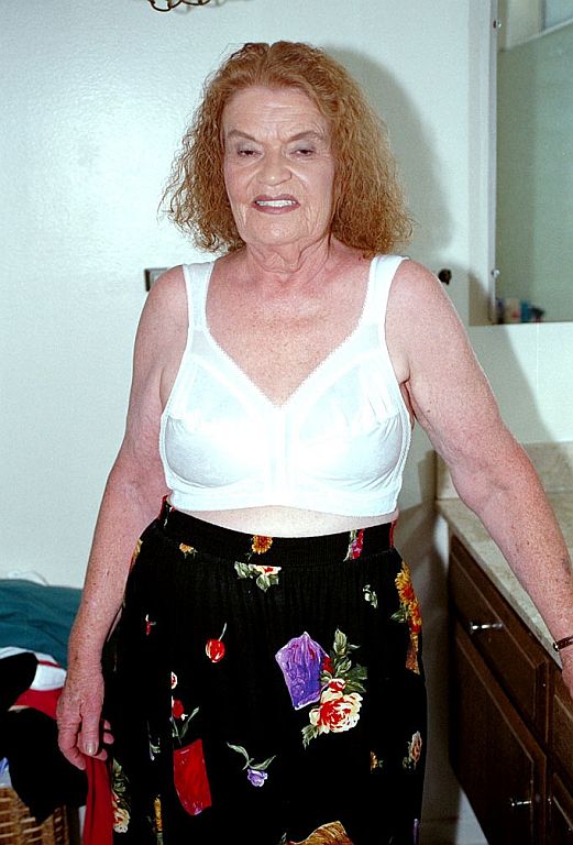GRANNY DAVINA