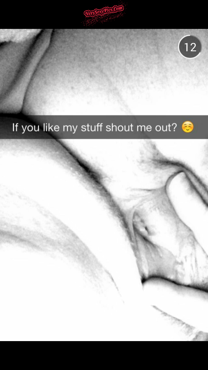 Leaked Snapchat Nudes and Porn of Amateur Busty Teens