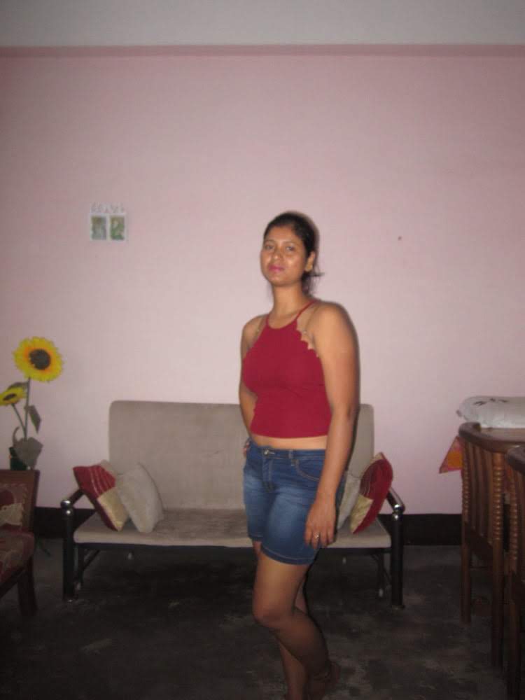 Hot girl honeymoon pics leaked by bf