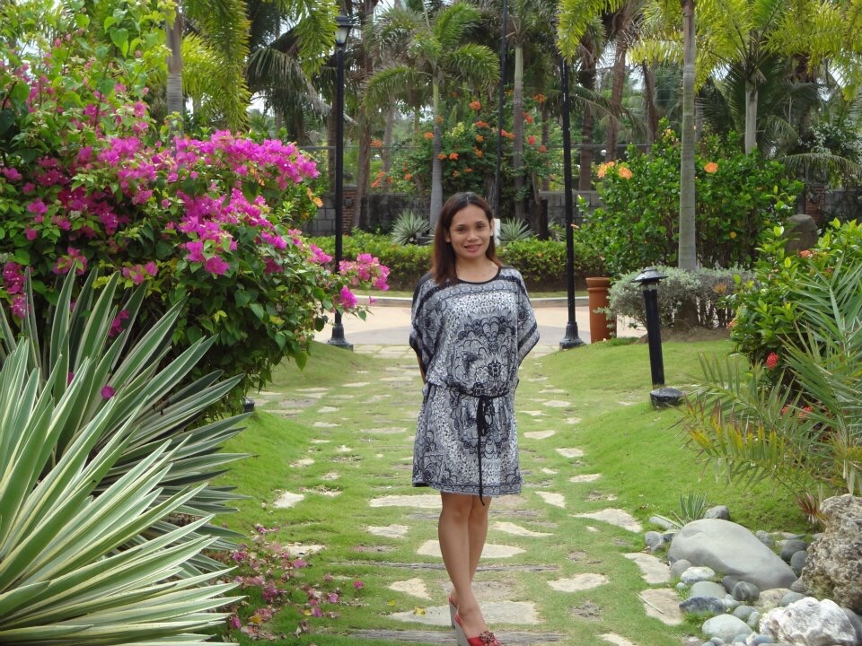 Filipina Webslut Andrea Barrera Exposed