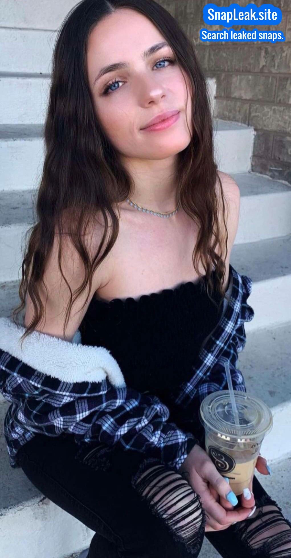 Stunning Brunette Teen Leaked Snapchat