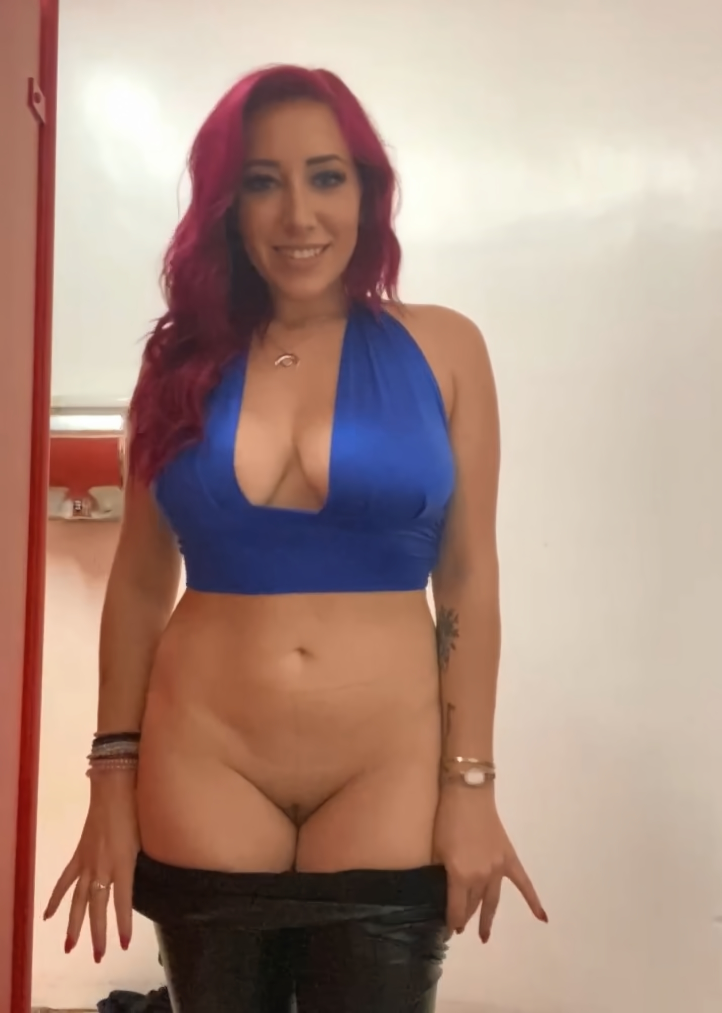 Sexy college slut Jaime big tits