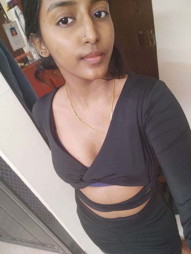 Hot sexy Tamil babes